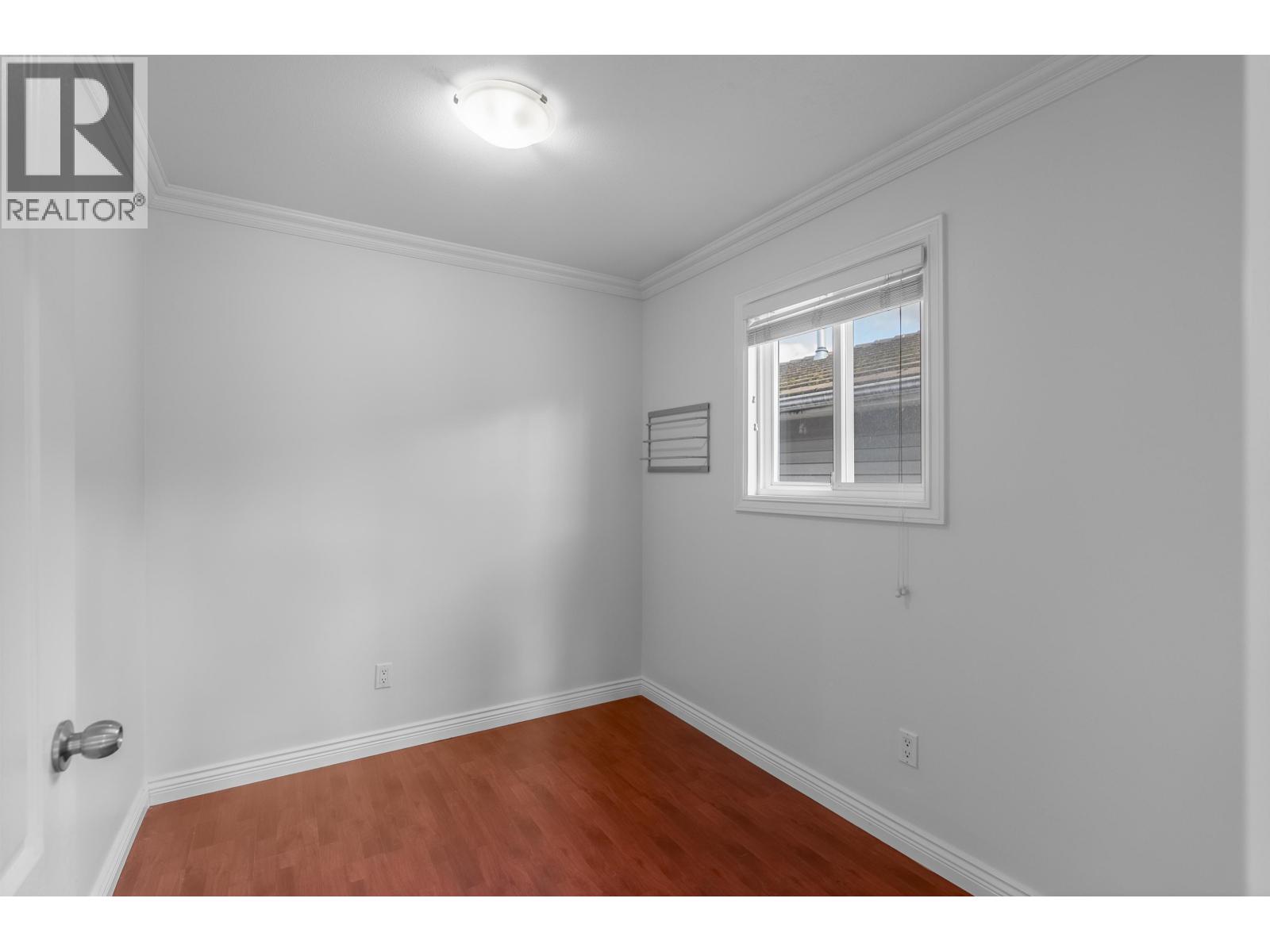 5227 Norfolk Street, Burnaby, British Columbia  V5G 1G3 - Photo 11 - R3097276