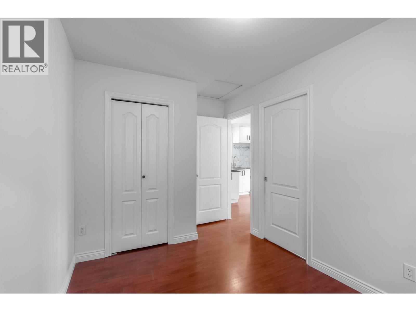 5227 Norfolk Street, Burnaby, British Columbia  V5G 1G3 - Photo 13 - R3097276