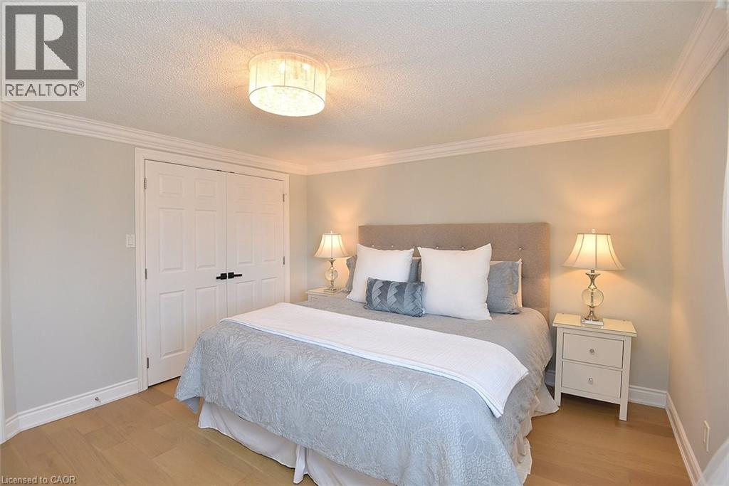 2211 Hunt Crescent, Burlington, Ontario  L7M 3E3 - Photo 24 - 40809866