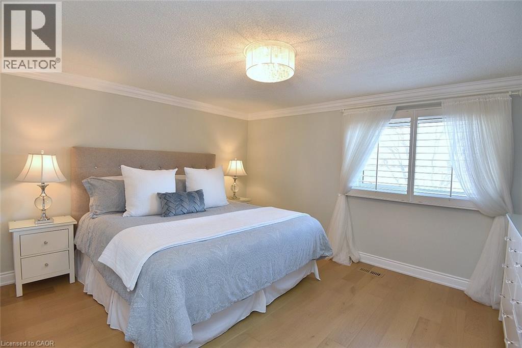 2211 Hunt Crescent, Burlington, Ontario  L7M 3E3 - Photo 25 - 40809866