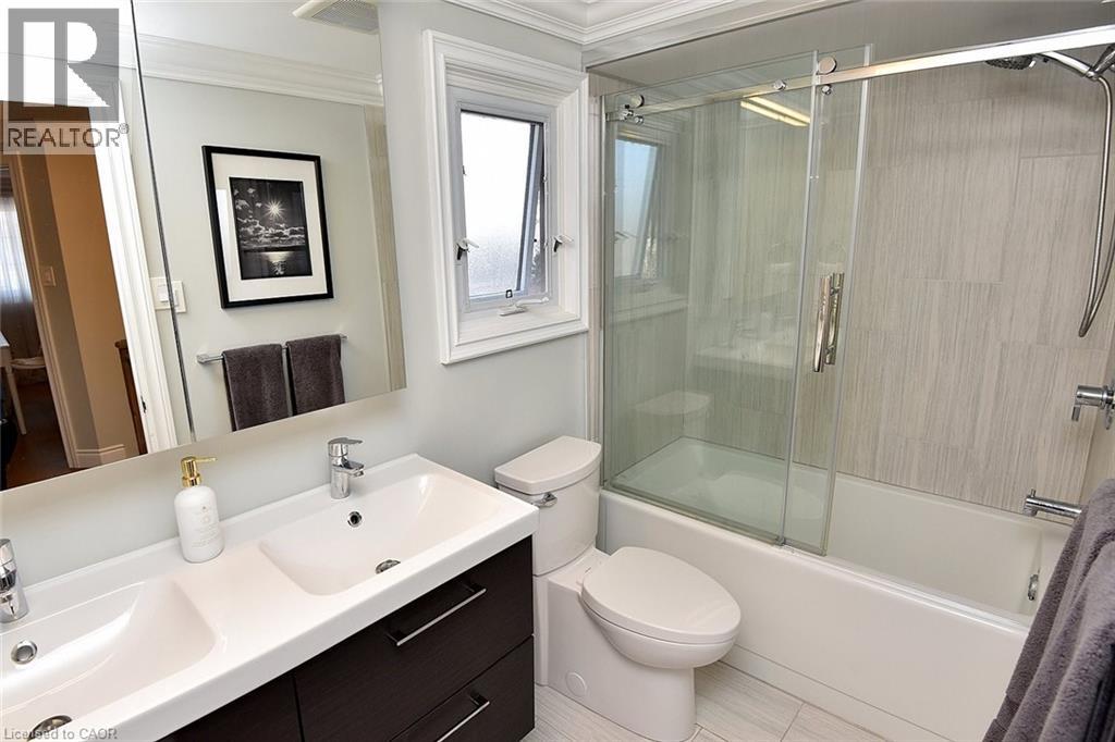 2211 Hunt Crescent, Burlington, Ontario  L7M 3E3 - Photo 29 - 40809866