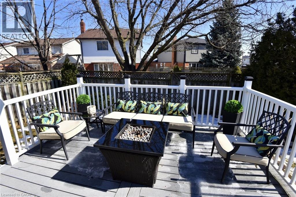 2211 Hunt Crescent, Burlington, Ontario  L7M 3E3 - Photo 33 - 40809866