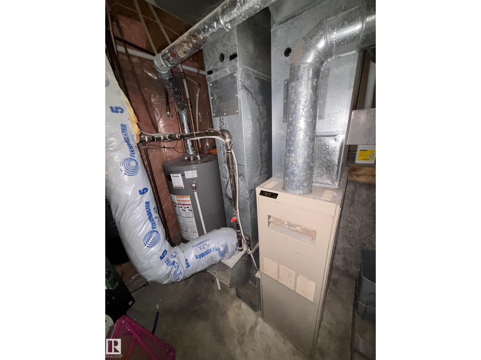 3520 44 Av Nw Nw, Edmonton, Alberta  T6L 6K5 - Photo 9 - E4476049