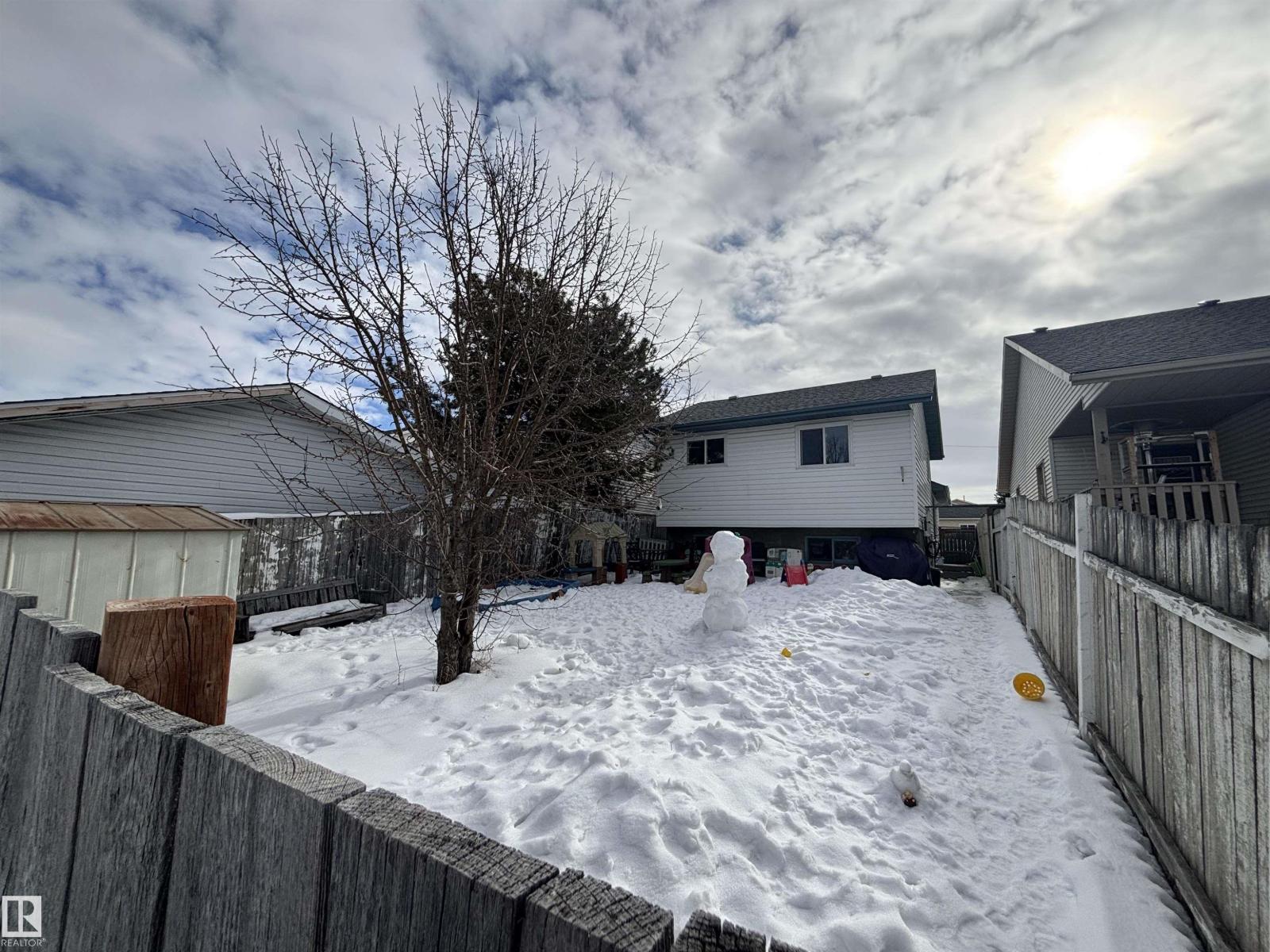 3520 44 Av Nw Nw, Edmonton, Alberta  T6L 6K5 - Photo 11 - E4476049