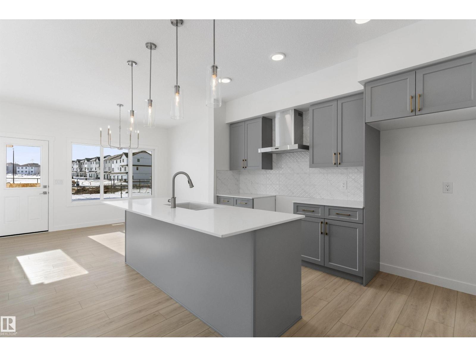 943 18 Av Nw, Edmonton, Alberta  T6T 0M2 - Photo 12 - E4476548