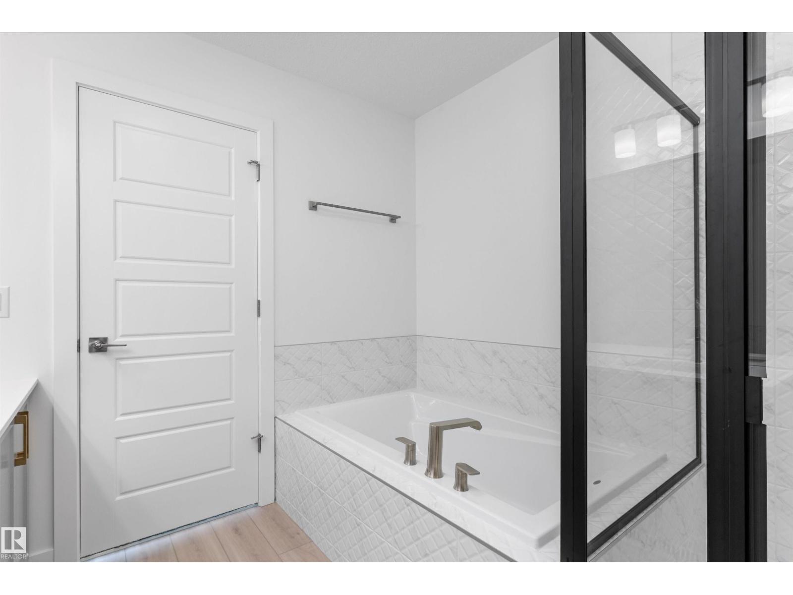 943 18 Av Nw, Edmonton, Alberta  T6T 0M2 - Photo 29 - E4476548