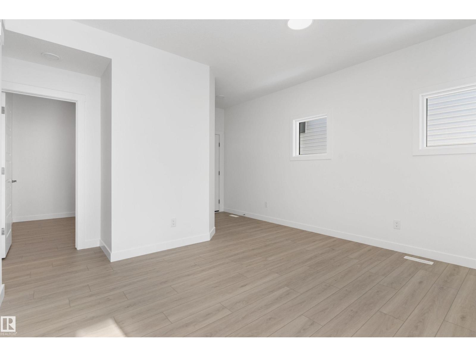 943 18 Av Nw, Edmonton, Alberta  T6T 0M2 - Photo 5 - E4476548