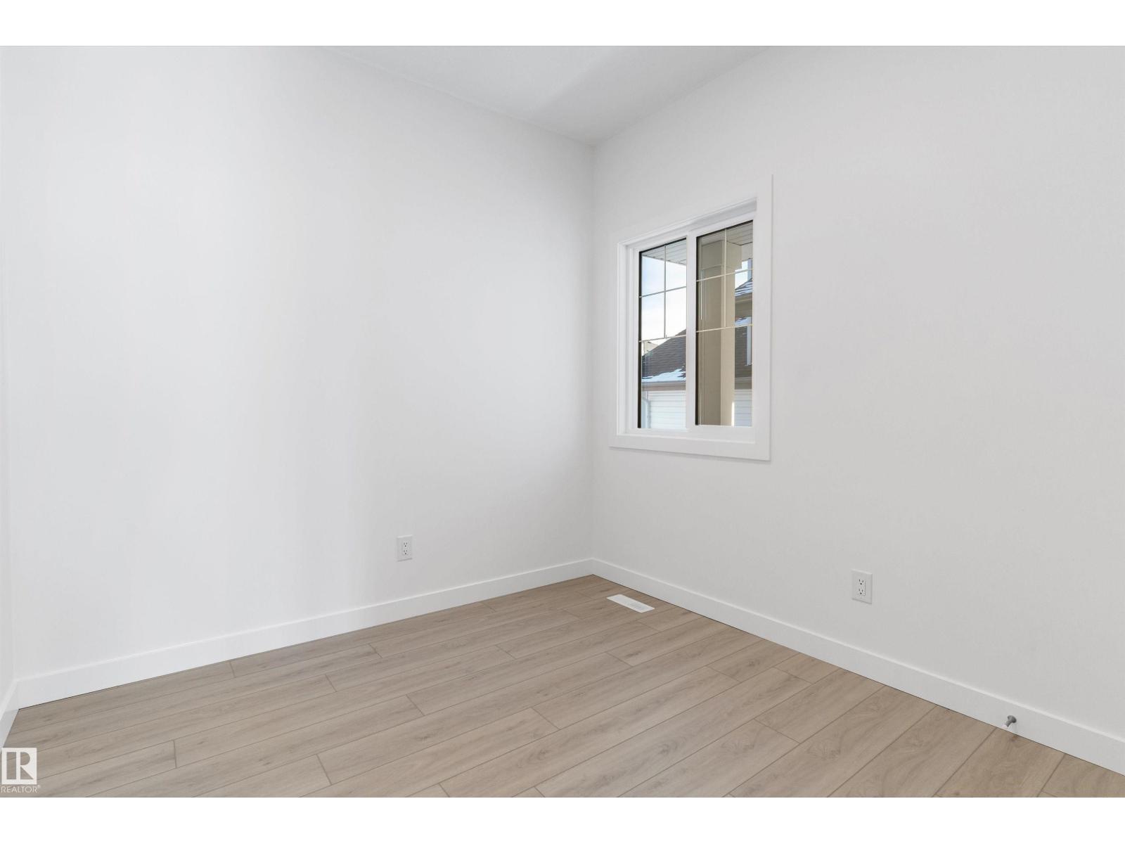 943 18 Av Nw, Edmonton, Alberta  T6T 0M2 - Photo 6 - E4476548