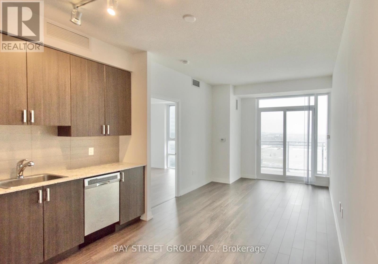 1705 - 55 Ann O'reilly Road, Toronto, Ontario  M2J 0E1 - Photo 8 - C12859648