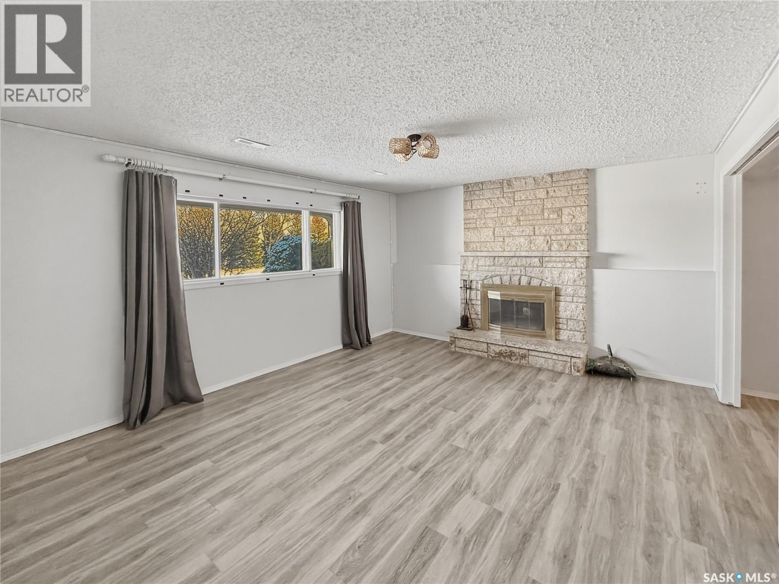 264 Hayes Drive, Swift Current, Saskatchewan  S9H 4H1 - Photo 17 - SK029901