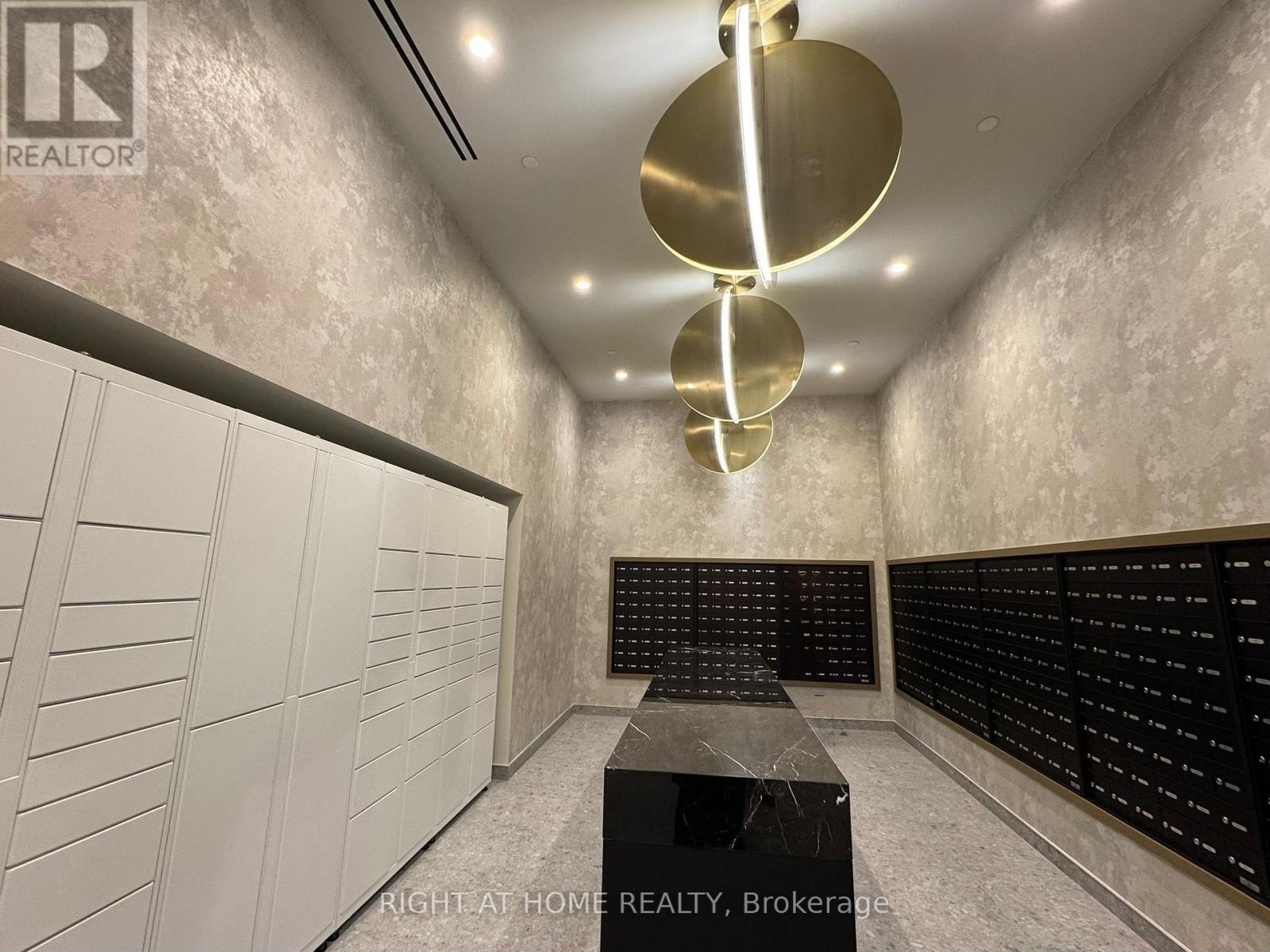 902 - 180 Front Street E, Toronto, Ontario  M5A 0K9 - Photo 12 - C12859402