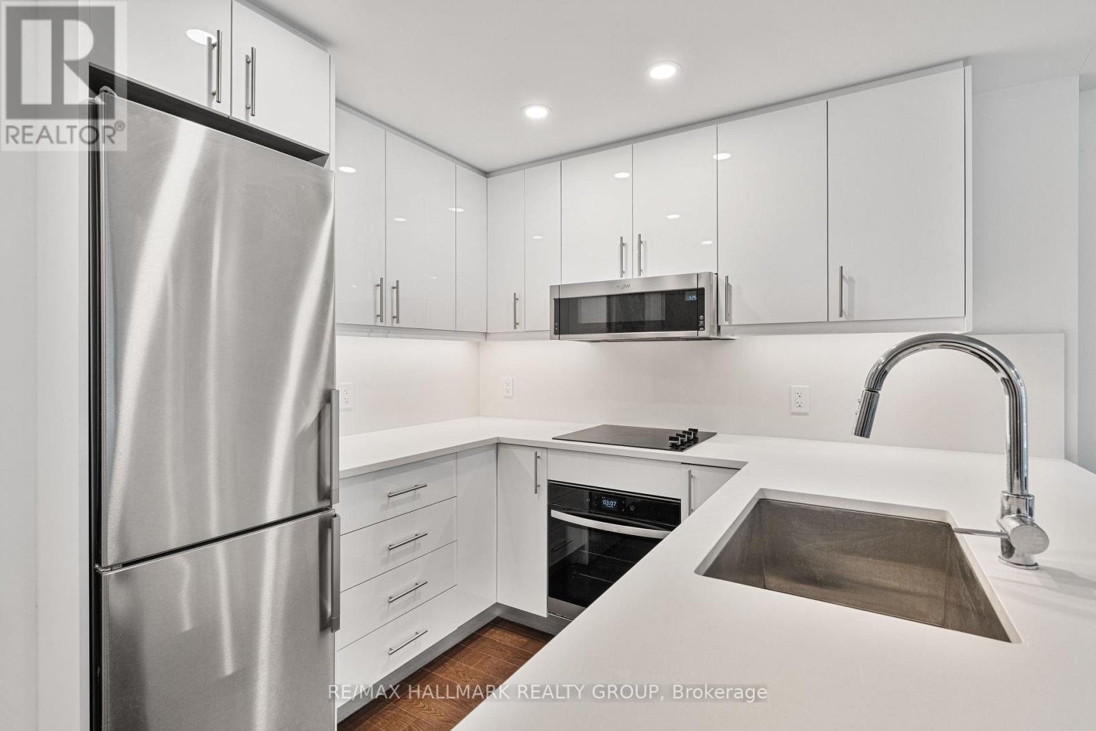 409 - 180 George Street, Ottawa, Ontario  K1N 0G8 - Photo 4 - X12859666