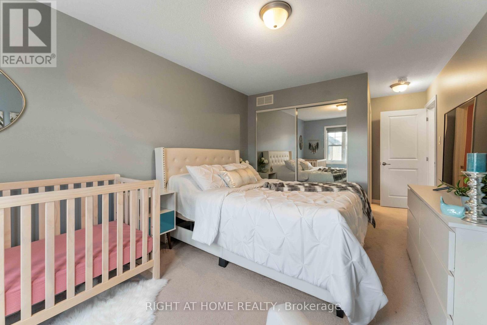 118 Helenium Lane E, Ottawa, Ontario  K4A 1C6 - Photo 11 - X12859670