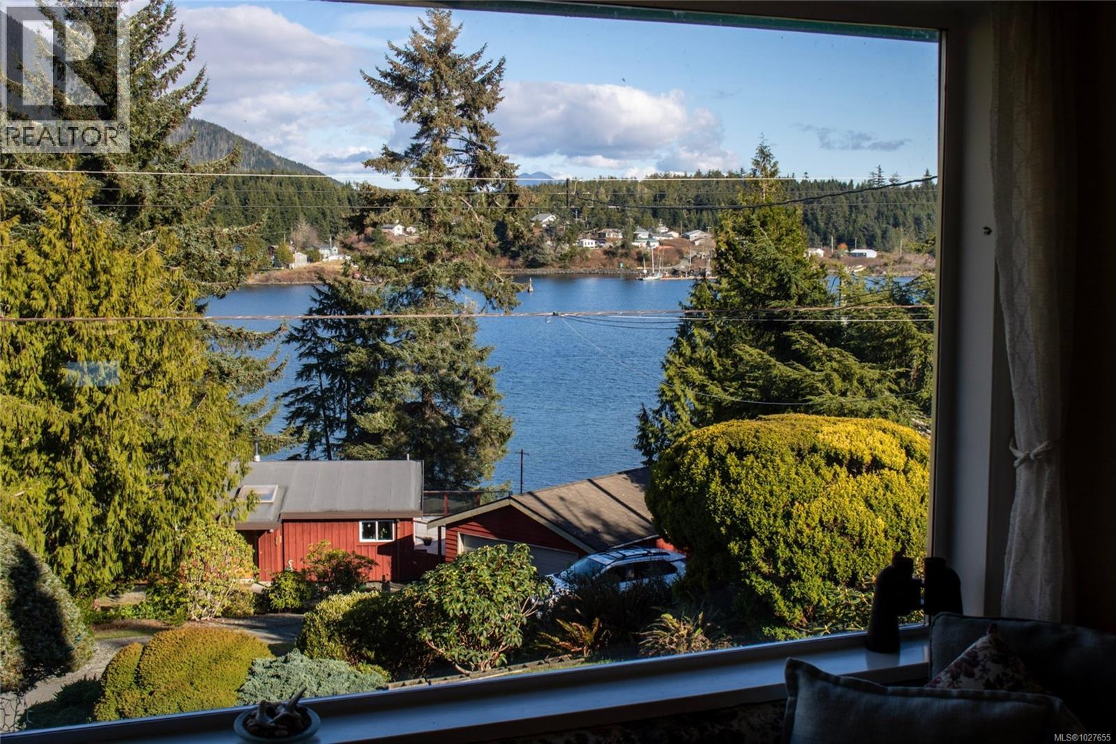 1148 & 1156 Helen Rd, Ucluelet, British Columbia  V0R 3A0 - Photo 9 - 1027655