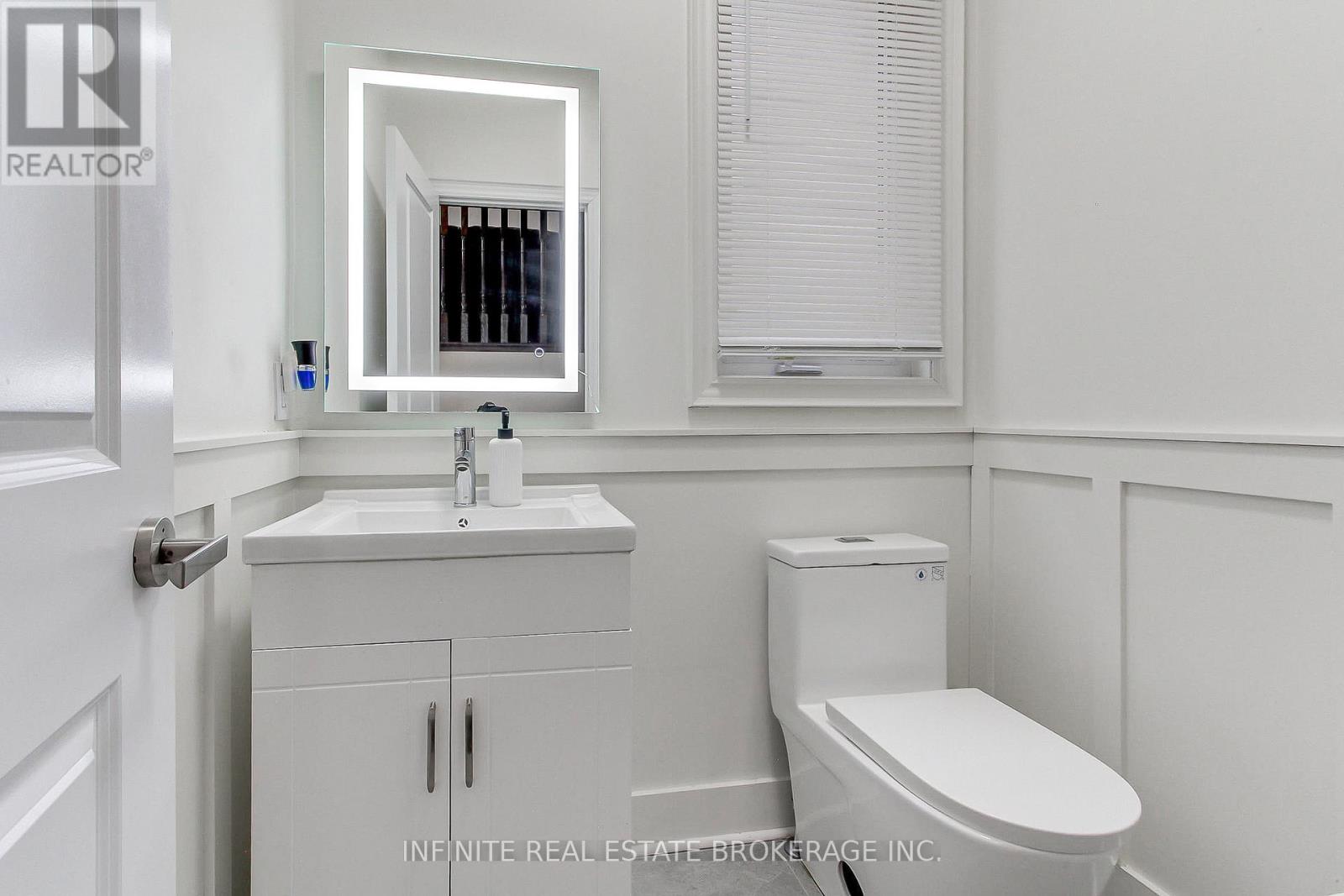 27 Selby Crescent, Bradford West Gwillimbury (Bradford), Ontario  L3Z 0V4 - Photo 28 - N12859668