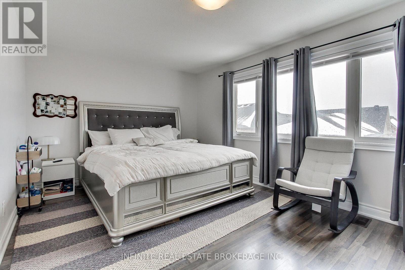 27 Selby Crescent, Bradford West Gwillimbury (Bradford), Ontario  L3Z 0V4 - Photo 31 - N12859668