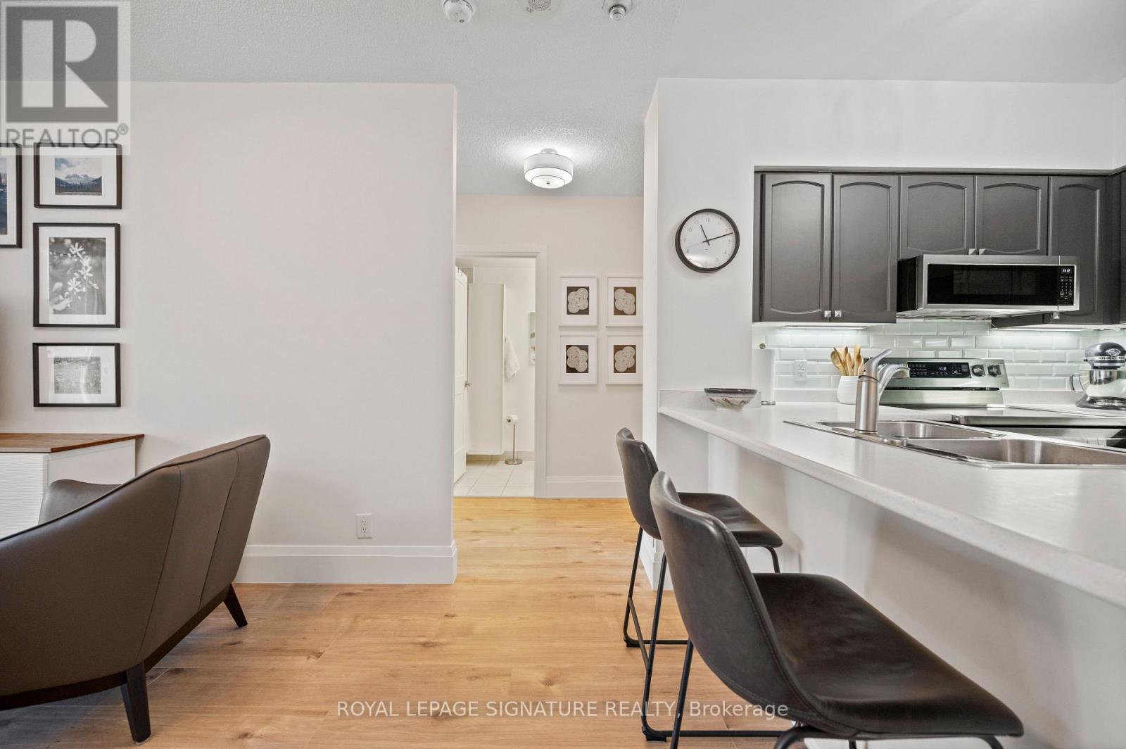 310 - 38 Fontenay Court, Toronto, Ontario  M9A 5H5 - Photo 19 - W12751832