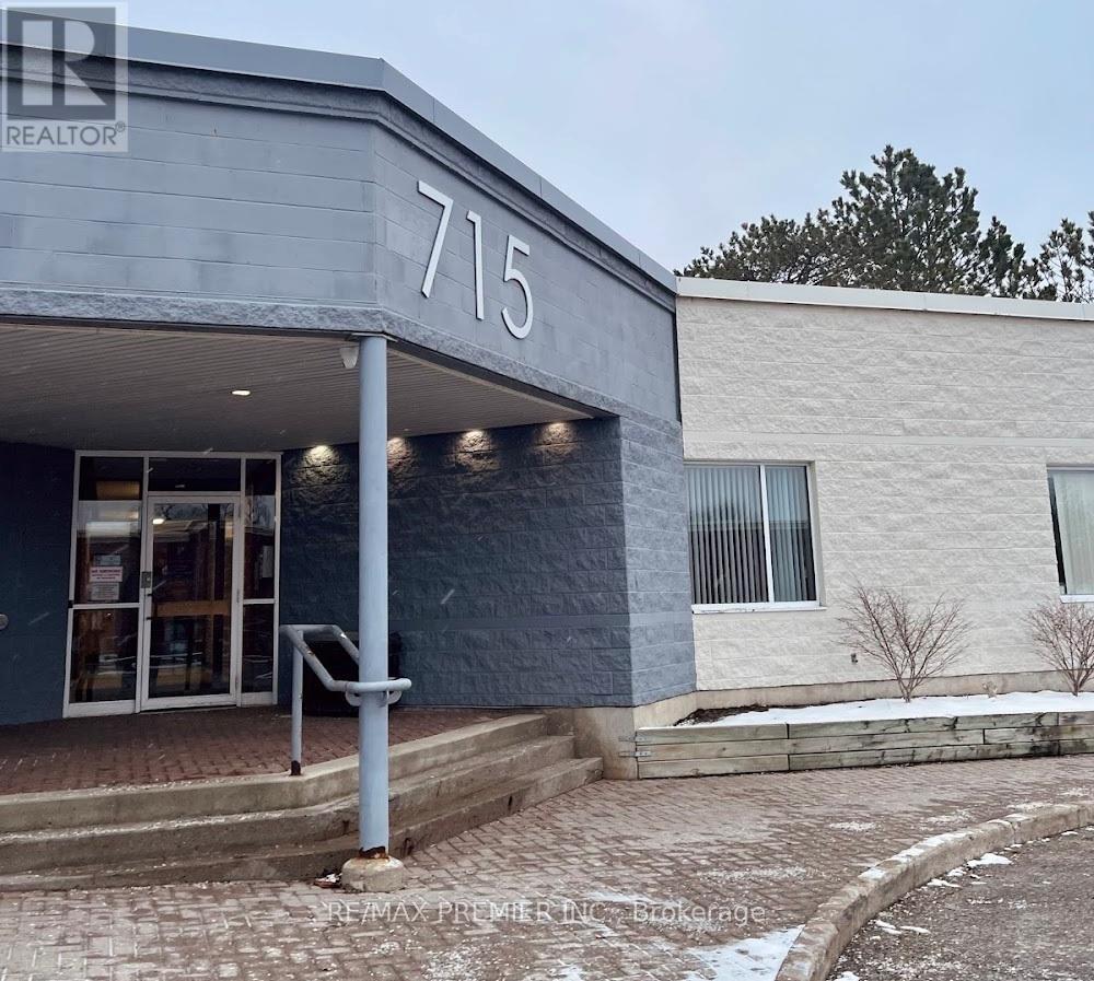 8-C - 715 Coronation Boulevard, Cambridge, Ontario  N1R 7R1 - Photo 2 - X12828210