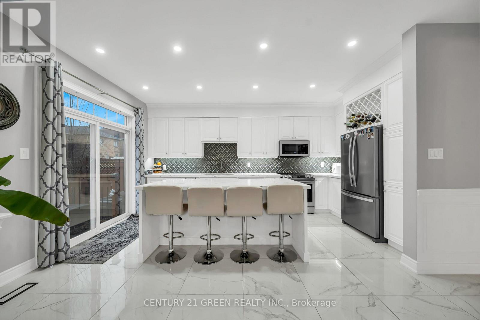 2561 Grand Oak Trail, Oakville, Ontario  L6M 0R4 - Photo 17 - W12859658