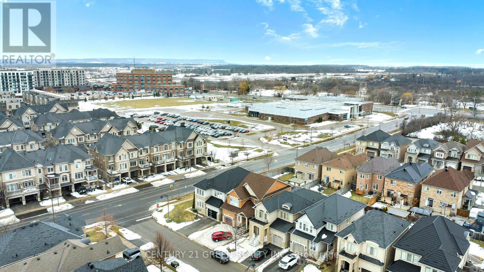 2561 Grand Oak Trail, Oakville, Ontario  L6M 0R4 - Photo 2 - W12859658