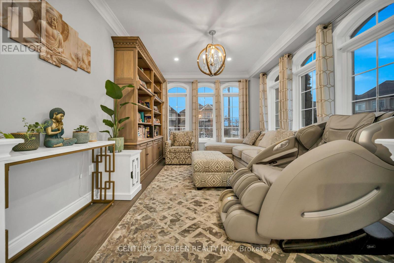 2561 Grand Oak Trail, Oakville, Ontario  L6M 0R4 - Photo 9 - W12859658