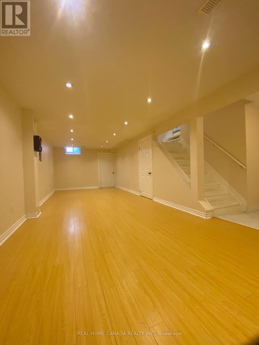 5315 Huntingfield Drive, Mississauga, Ontario  L5R 2G2 - Photo 27 - W12859662