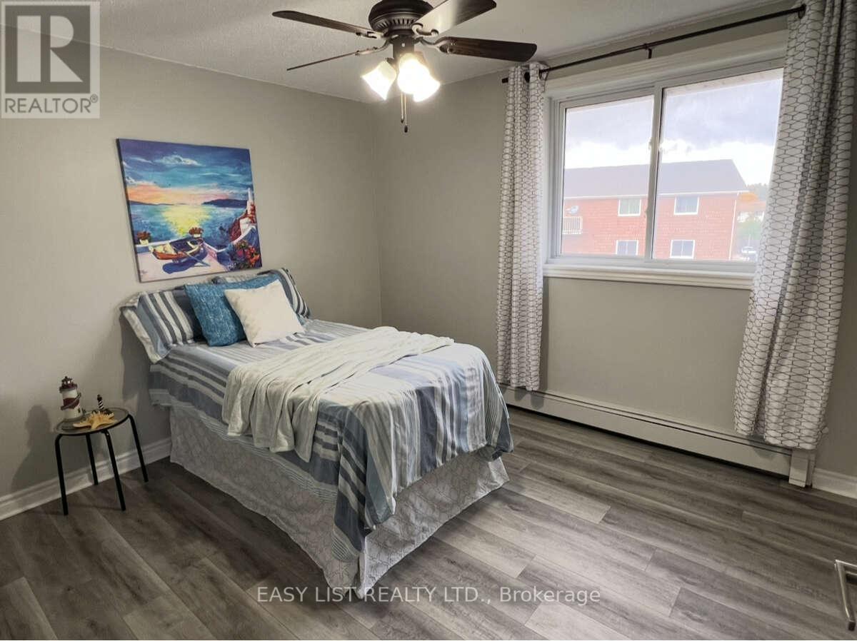 304 - 1582 Ernest Avenue, London South, Ontario  N6E 2S4 - Photo 10 - X12859654