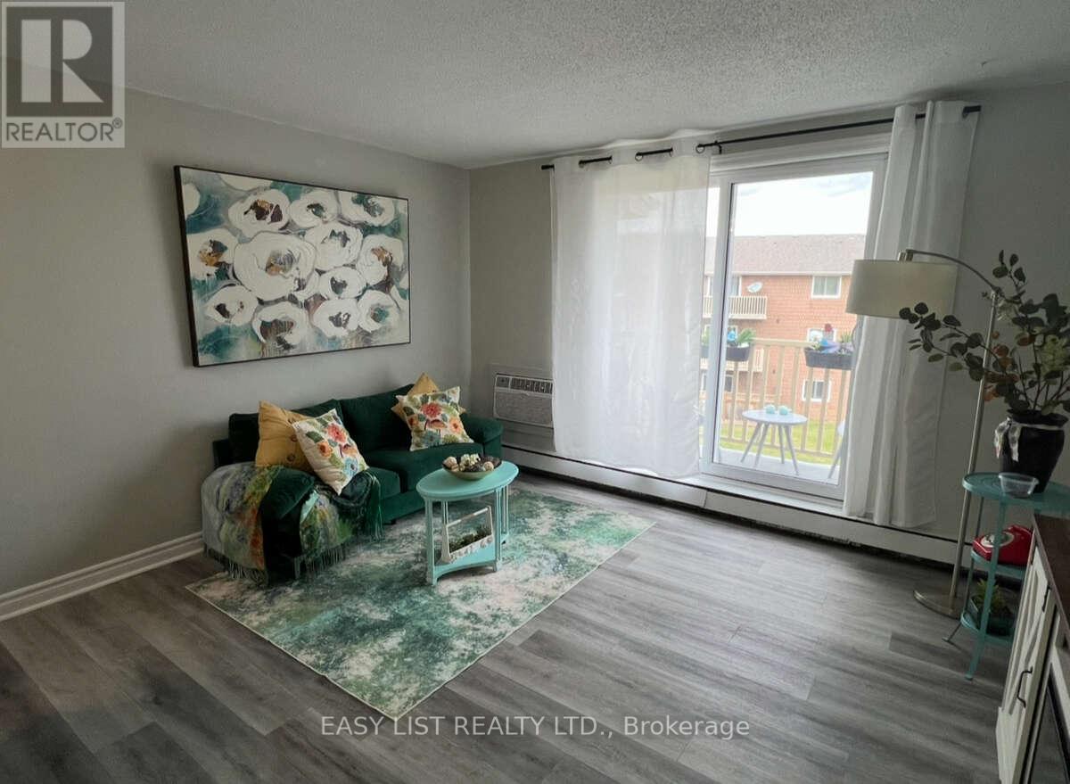 304 - 1582 Ernest Avenue, London South, Ontario  N6E 2S4 - Photo 3 - X12859654