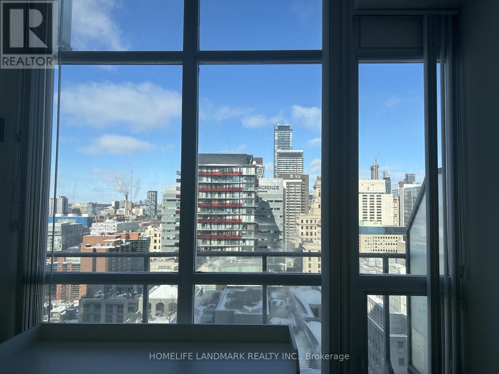 2206 - 126 Simcoe Street, Toronto, Ontario  M5H 4E6 - Photo 12 - C12823054