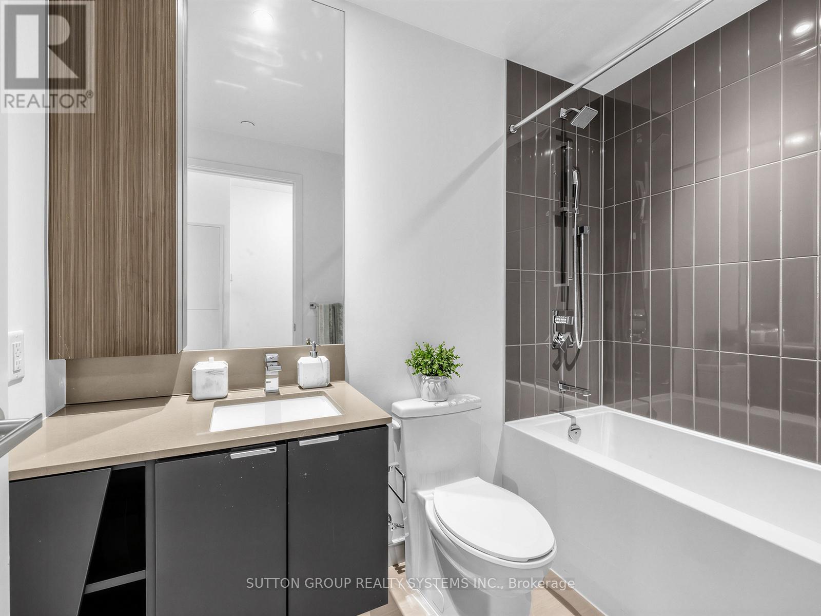 1909 - 3883 Quartz Road, Mississauga, Ontario  L5B 0M4 - Photo 9 - W12857776