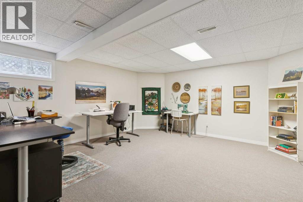 2609 27 Street Sw, Calgary, Alberta  T3E 2G4 - Photo 24 - A2282925