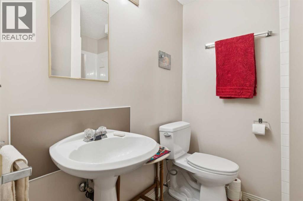 2609 27 Street Sw, Calgary, Alberta  T3E 2G4 - Photo 28 - A2282925