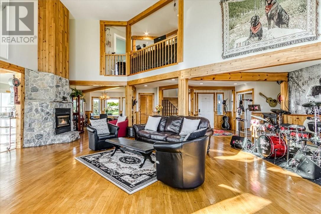 36 Fraser Street, Gore Bay, Ontario  P0P 1H0 - Photo 18 - 2125510