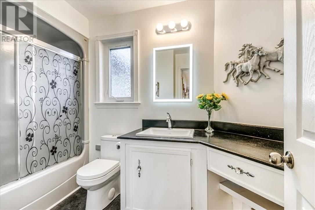 36 Fraser Street, Gore Bay, Ontario  P0P 1H0 - Photo 30 - 2125510