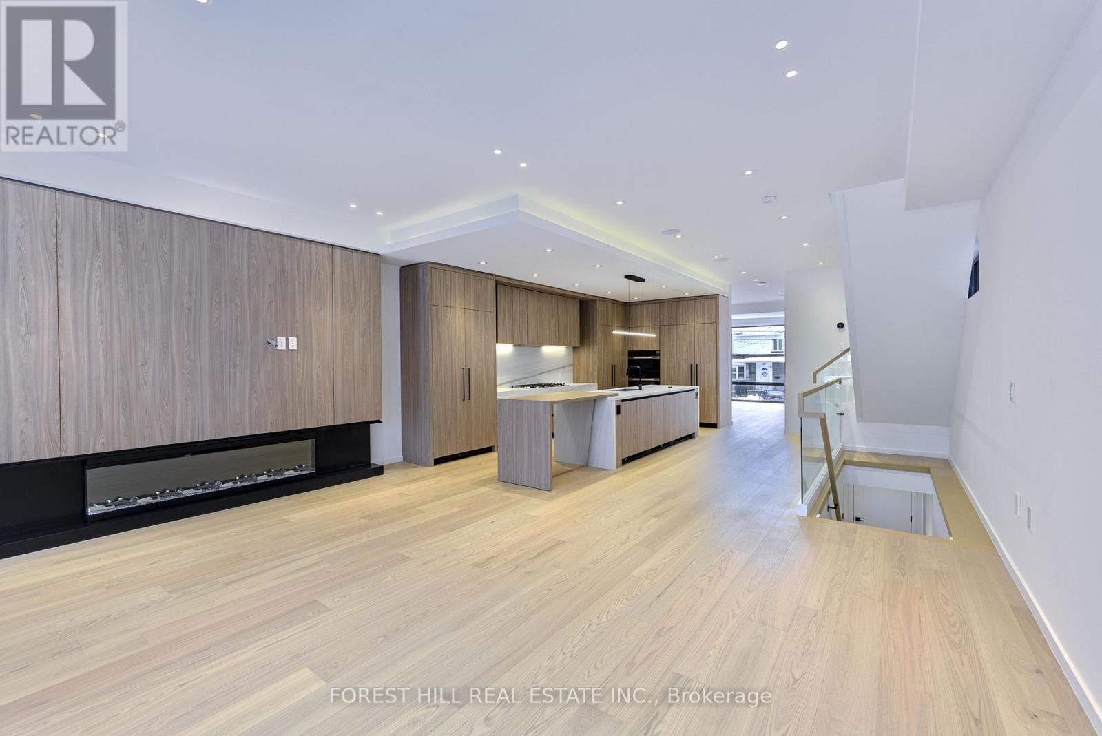 40 Cameron Avenue, Toronto, Ontario  M2N 1E1 - Photo 6 - C12788680