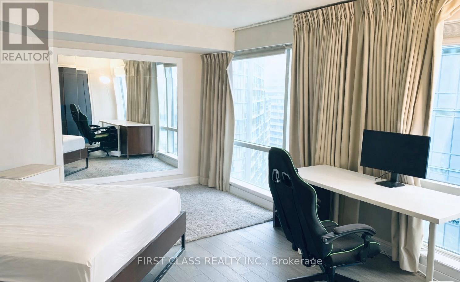 2414 - 1001 Bay Street, Toronto, Ontario  M5S 3A6 - Photo 5 - C12857370