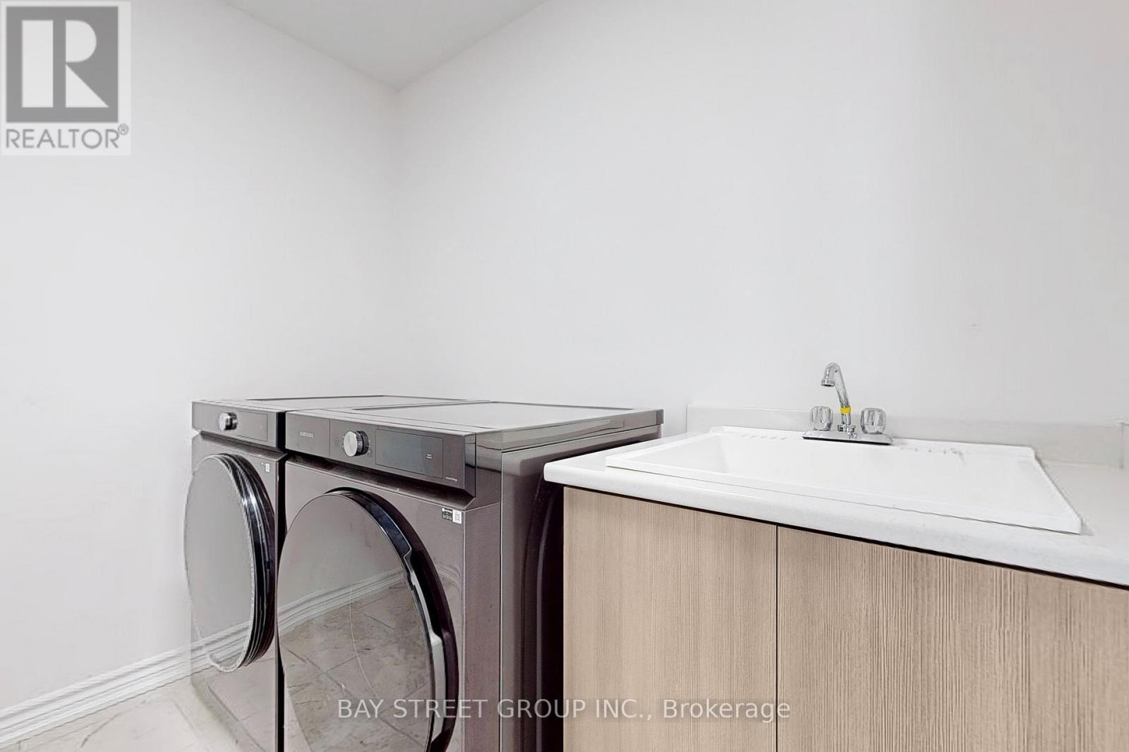 57 Big Canoe Drive, Georgina, Ontario  L0E 1R0 - Photo 27 - N12858318