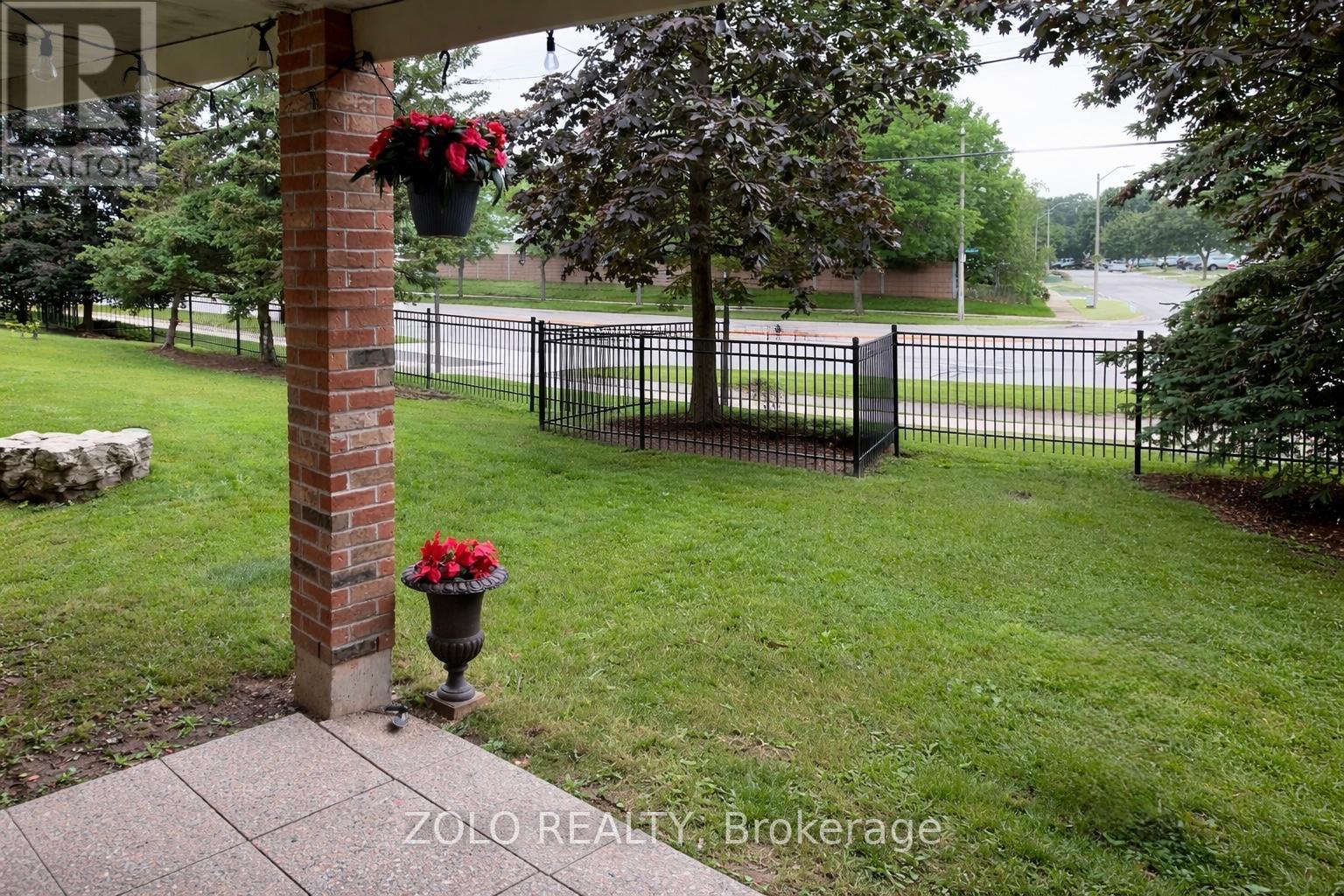 111 - 4003 Kilmer Drive, Burlington (Tansley), Ontario  L7M 4M1 - Photo 30 - W12847350