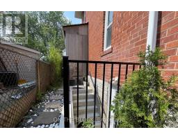 78 TEDFORD DRIVE, Toronto, Ontario