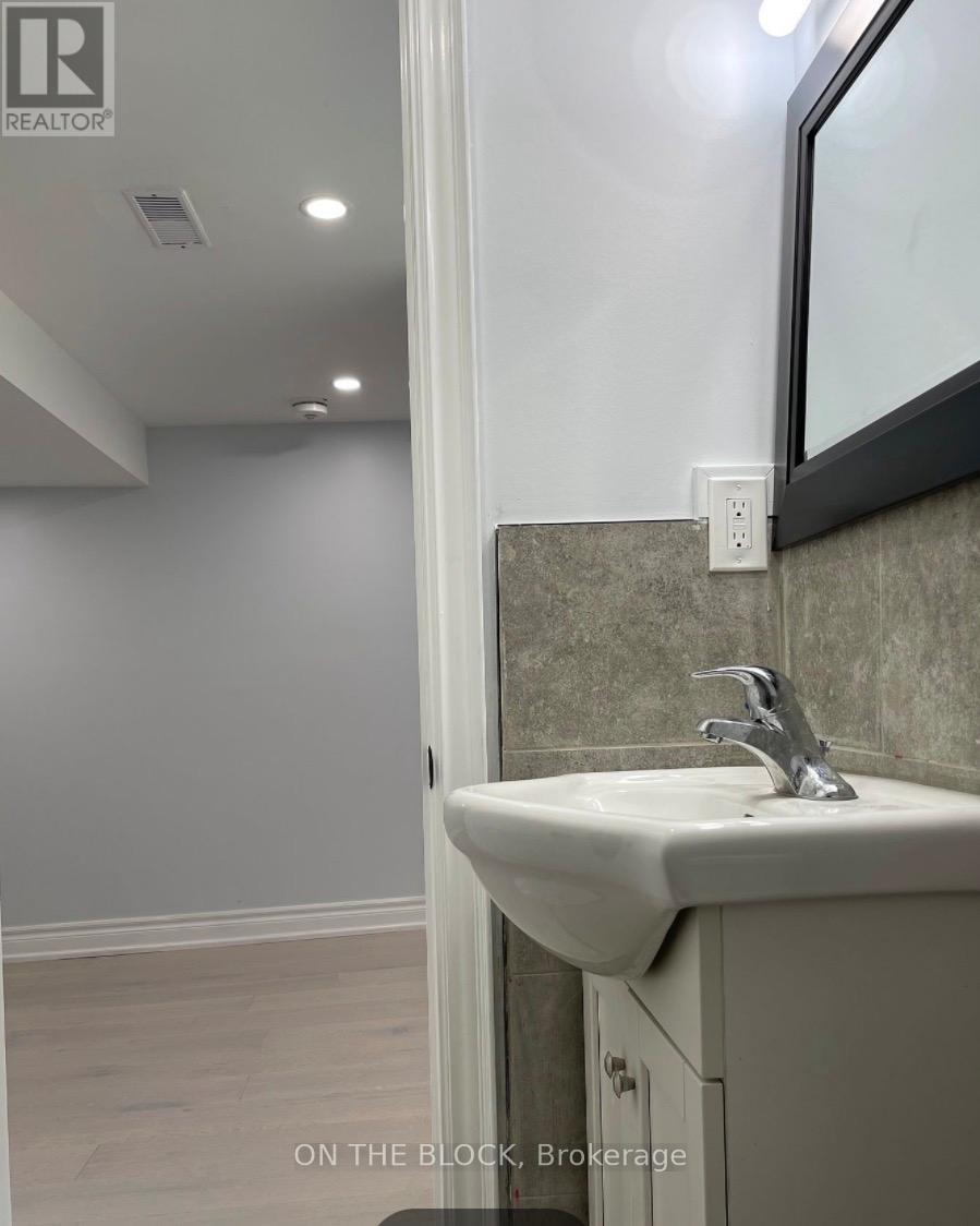 78 Tedford Drive, Toronto, Ontario  M1R 1M4 - Photo 13 - E12859674