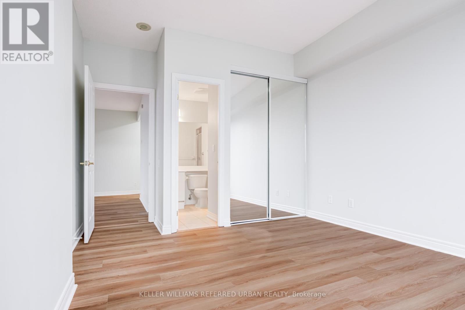 209 - 60 Old Mill Road, Oakville, Ontario  L6J 7V9 - Photo 29 - W12859694