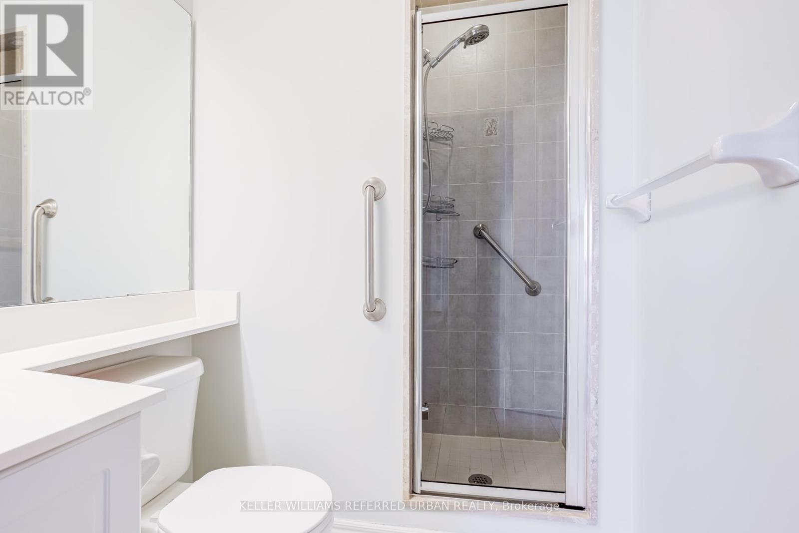 209 - 60 Old Mill Road, Oakville, Ontario  L6J 7V9 - Photo 32 - W12859694