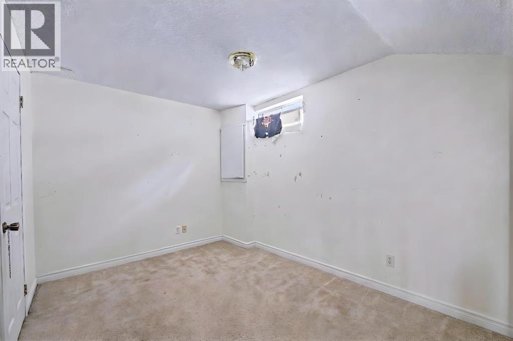 68 Laguna Close Ne, Calgary, Alberta  T1Y 7B1 - Photo 19 - A2291595