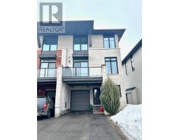 572 LABRADOR CRESCENT, Ottawa, Ontario
