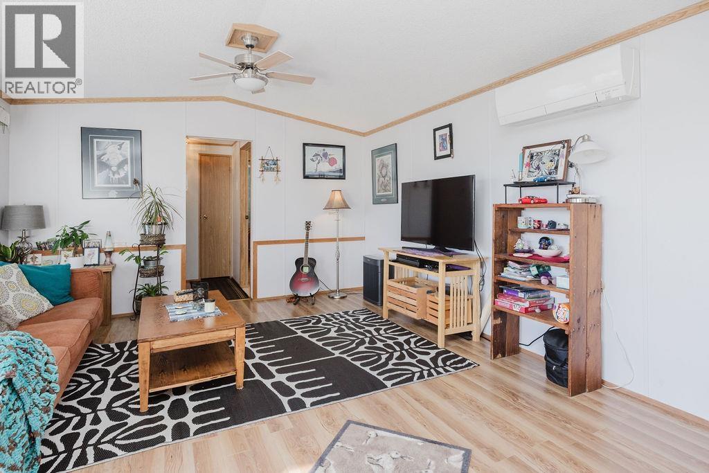 753 Steinbrunner Road, Gibsons, British Columbia  V0N 1V9 - Photo 10 - R3097291