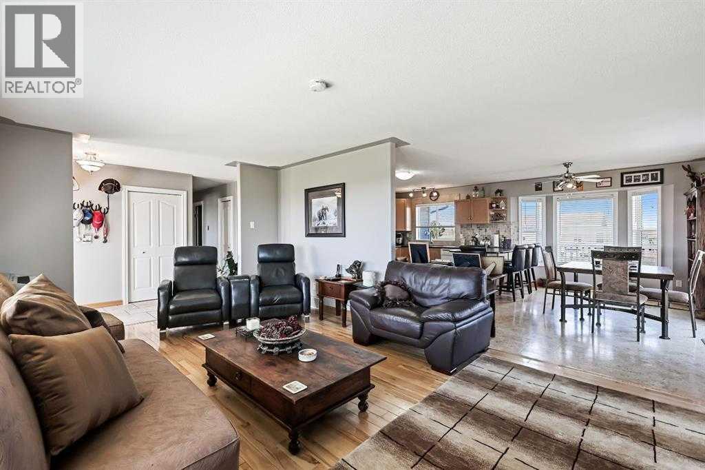 306023 92 Street E, De Winton, Alberta  T0L 0X0 - Photo 11 - A2288514