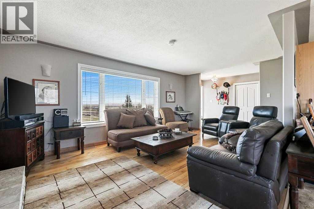 306023 92 Street E, De Winton, Alberta  T0L 0X0 - Photo 12 - A2288514