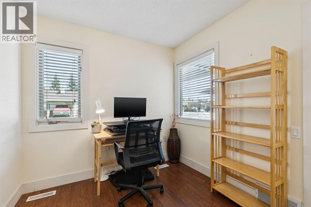 2667 Dovely Court Se, Calgary, Alberta  T2B 3G7 - Photo 22 - A2291207