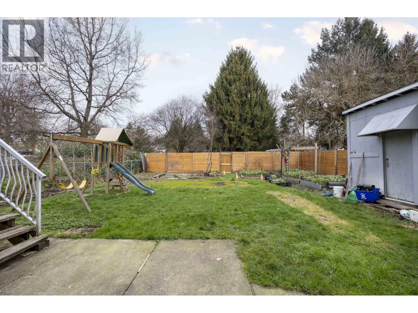 7549 10th Avenue, Burnaby, British Columbia V3N 2S1 - Photo 26 - R3092833