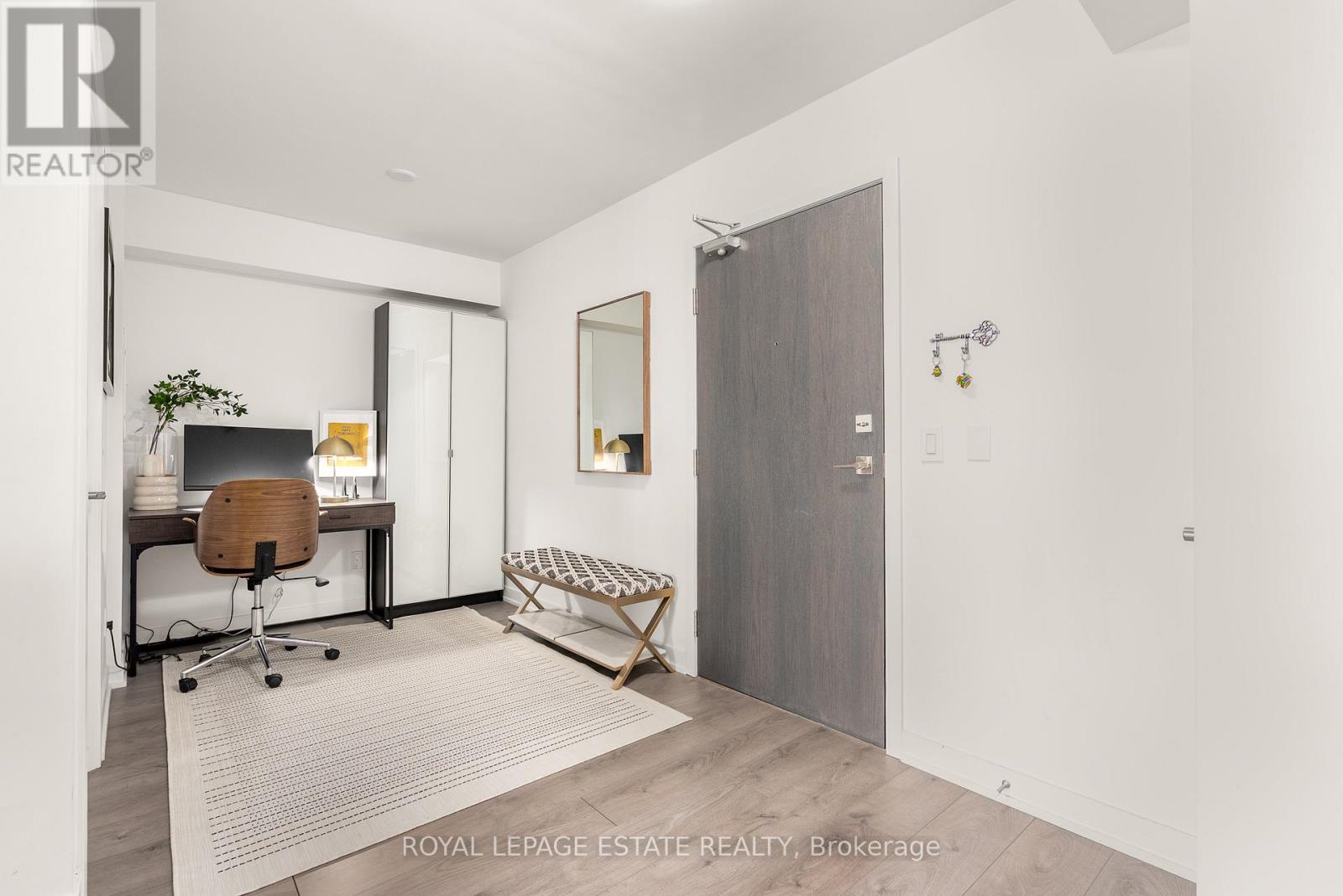 317 - 1401 O'connor Drive, Toronto, Ontario  M4B 2V5 - Photo 3 - E12859712